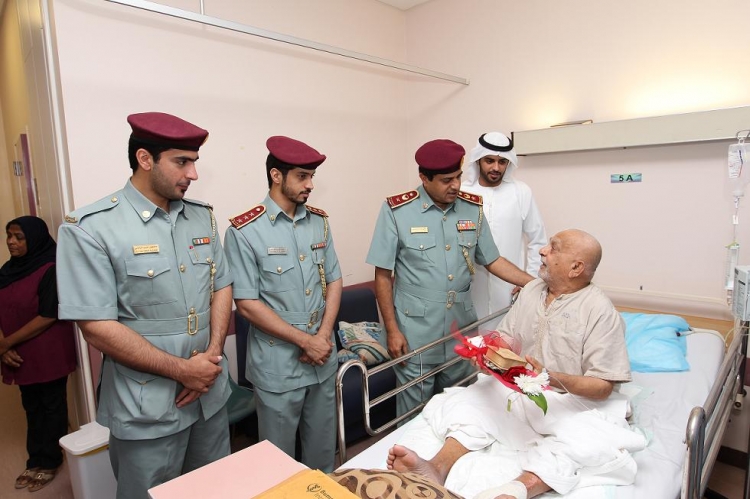 الشرطة المجتمعية بشرطة عجمان تنظم مبادرة صحية لمناسبة " يوم القلب العالمي"