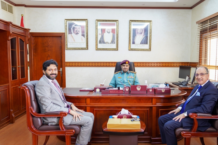 شرطة عجمان تعزز التعاون والشراكة مع كلية الأفق الجامعية
