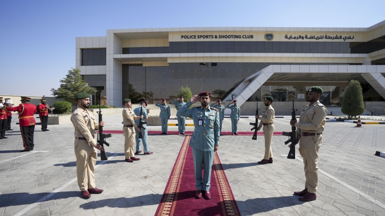 شرطة عجمان تحيي يوم الشهيد وفاءً لتضحيات أبناء الوطن