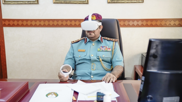 عبر الميتافيرس .. اللجنة العليا الدائمة بشرطة عجمان تناقش تعزيز رضا المتعاملين عن الخدمات