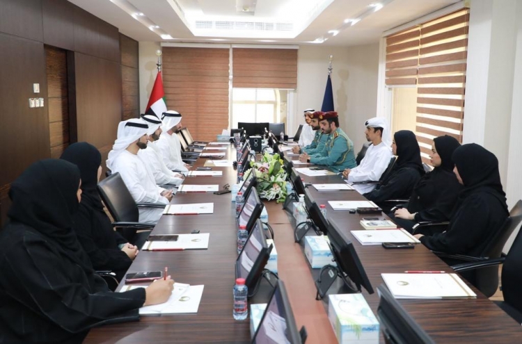 مجلس شباب شرطة عجمان يطلع على أفضل الممارسات لدى مجلس شباب شرطة الفجيرة