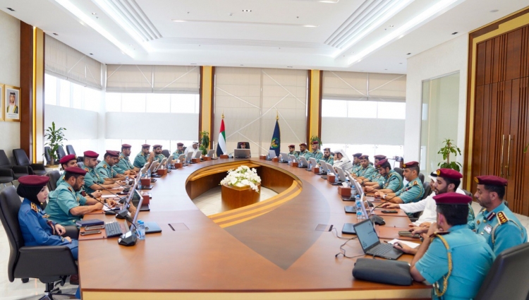 اللجنة العليا الدائمة بشرطة عجمان تبحث سبل تعزيز الاستعداد والجاهزية للابتكار
