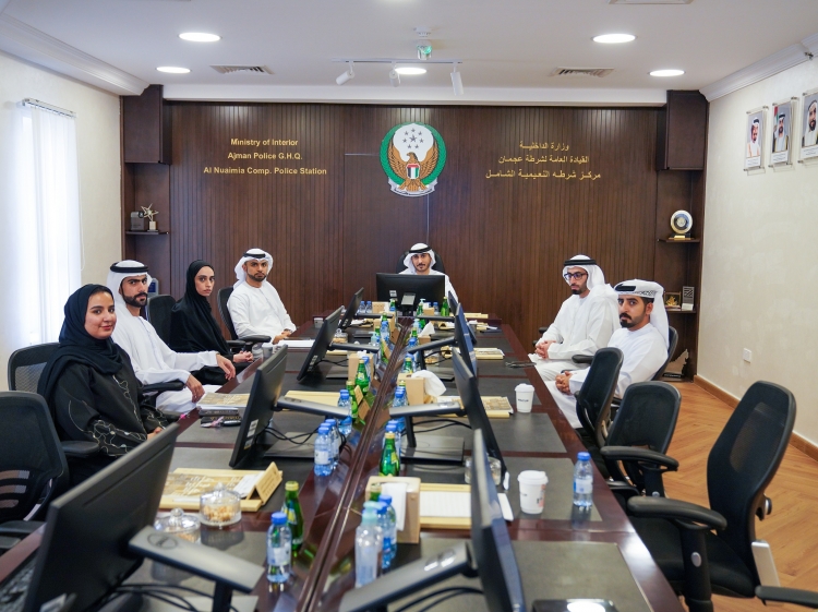 مركز شرطة النعيمية الشامل يبحث سبل إشراك الشباب في تصميم الخدمات الشرطية