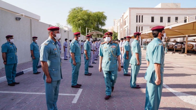 قائد عام شرطة عجمان يشيد بتميز أداء مركز شرطة النعيمية الشامل في الذكاء الاصطناعي وسرعة الاستجابة