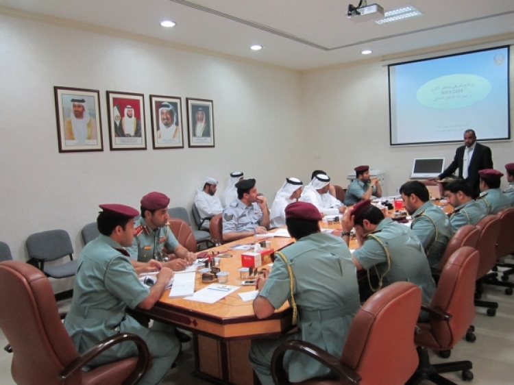 إدارة الاستراتيجية وتطوير الأداء بشرطة عجمان تعقد ورشة عمل لفريق المدققين الداخليين
