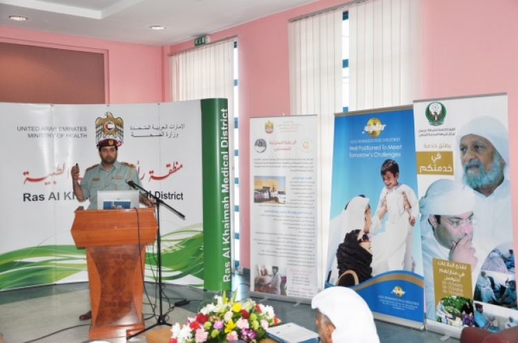 وفد من مركز شرطة المدينة الشامل بشرطة عجمان  يزور منطقة رأس الخيمة الطبية