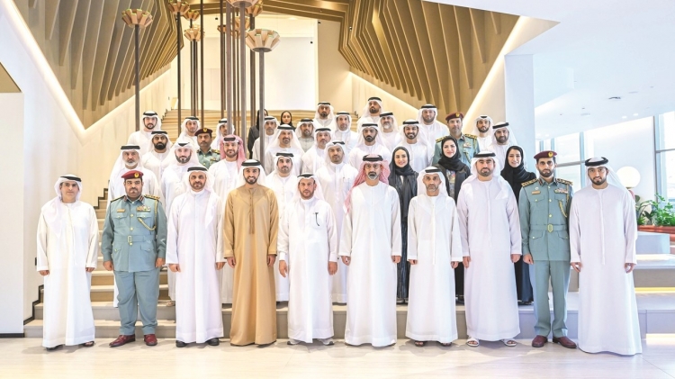 عمار بن حميد يشيد بإنجازات فريق عمل حكومة عجمان في 2024