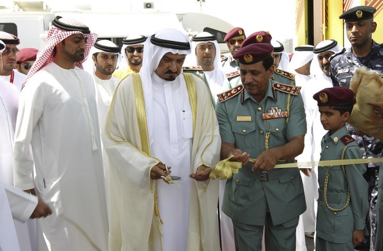 صاحب السمو حاكم عجمان يفتتح فعاليات قرية وزارة الداخلية