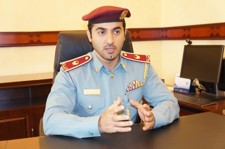 رئيس قسم الإعلام والعلاقات العامة لـ جريدة الامارات اليوم .. شرطة عجمان توزع نشرات توعية على الجماهير الرياضية