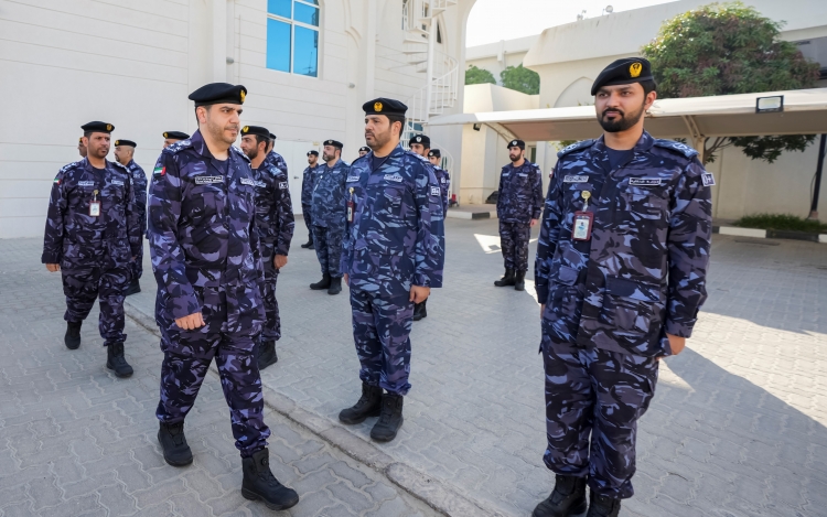 نائب قائد عام شرطة عجمان يشيد بتميز الأداء في إدارة العمليات