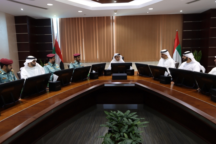 شرطة عجمان تطلع على أفضل ممارسات في مجال إسعاد المتعاملين بمؤسسة الشيخ محمد بن راشد للإسكان دبي