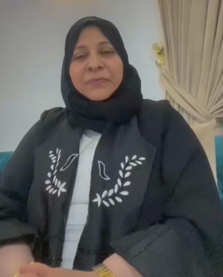 شرطة عجمان تحل شكوى عبر انستغرام لمساعدة سيدة في دولة الكويت