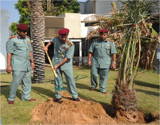 القيادة العامة لشرطة عجمان تشارك في اليوم العربي للنخيل