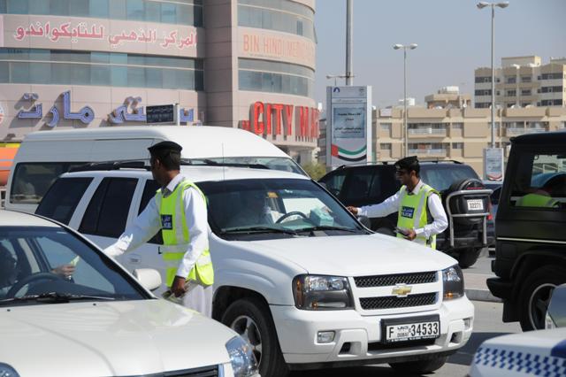 شرطة عجمان تنظم فعاليات متنوعة في أسبوع المرور